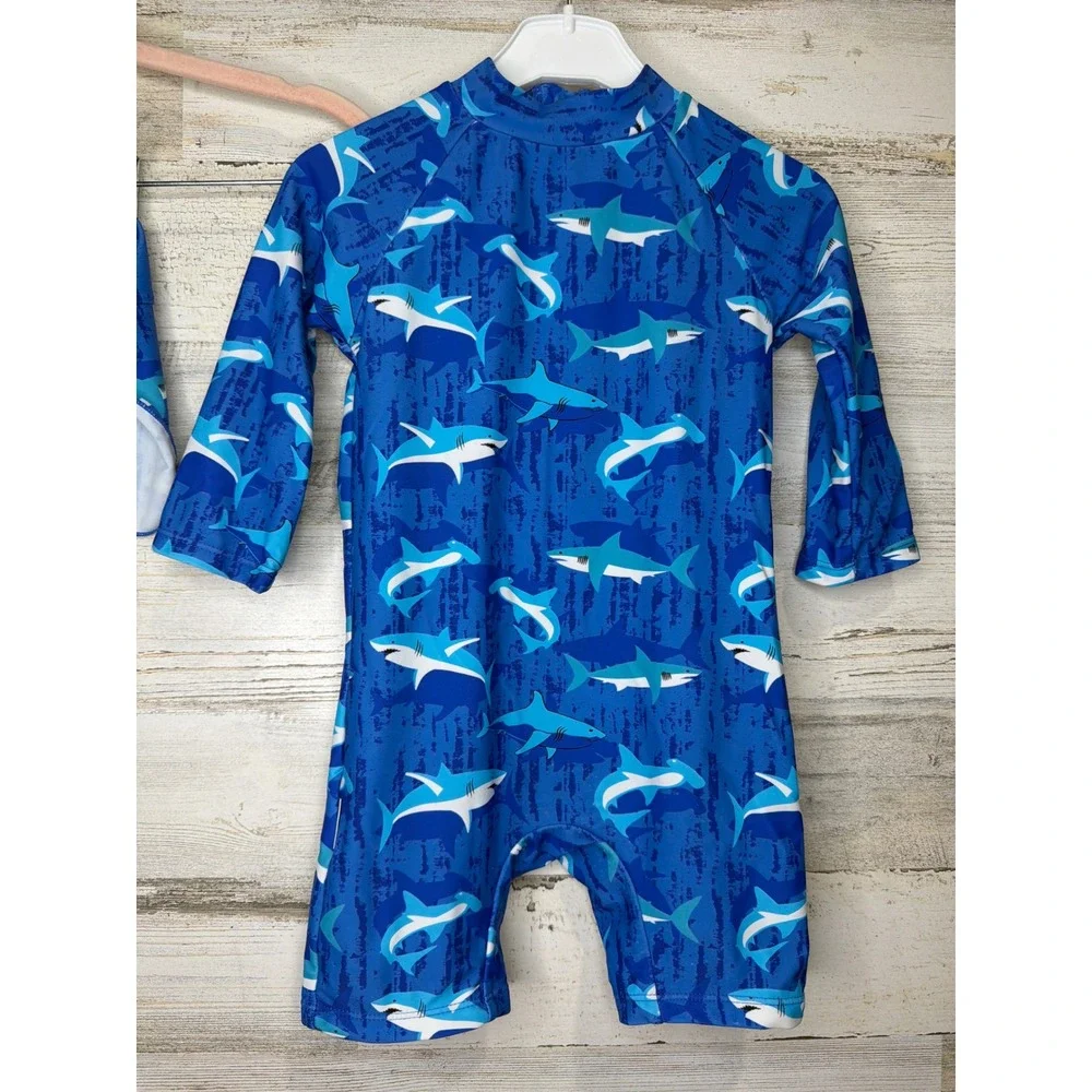 Up and Fast Swimsuit Boys 18-24M Blue Shark Rash Guard Hat Set Sharkcore EUC